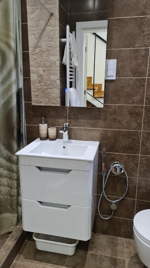 Apartment Akacija Gardens Belgrad Exteriör bild