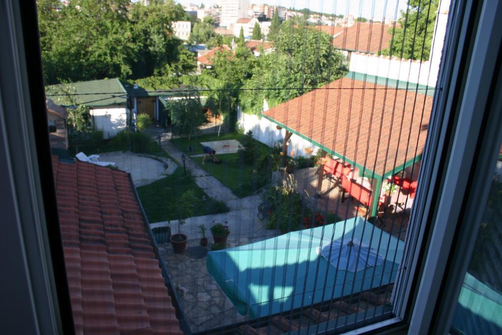 Apartment Akacija Gardens Belgrad Exteriör bild